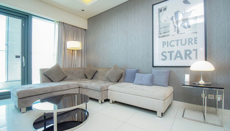 Photo 1 - Business Bay Paramount Towers 1BR