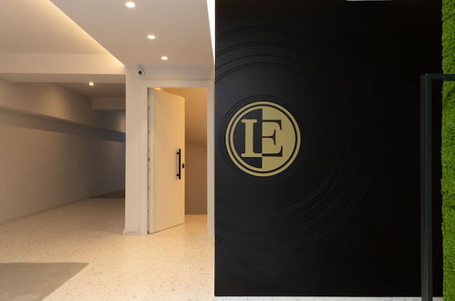 Photo 3 - LUX&EASY Athens Metro Suites