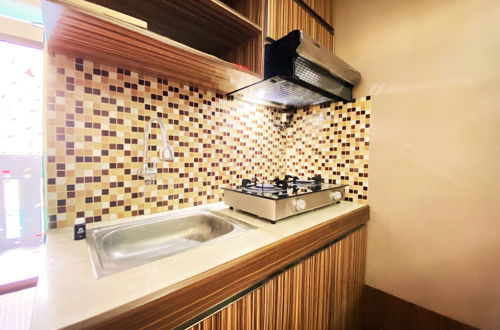 Photo 11 - Modern And Cozy Stay 2Br Apartment At Gateway Ahmad Yani Cicadas