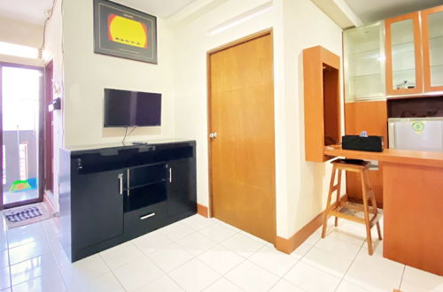 Photo 18 - Spacious 2Br At Gateway Ahmad Yani Cicadas Apartment