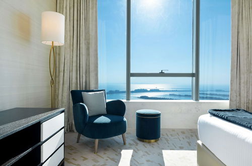 Photo 26 - Maison Privee - Luxury Apt w/ Fabulous Views over Palm Jumeirah