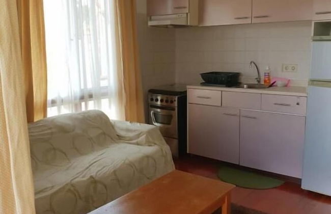 Amalia Apartments - Photo 4