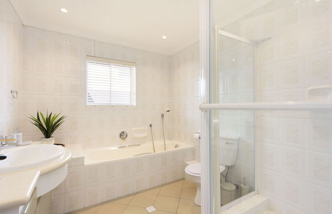 Villa Kyma by HostAgents - Photo 8