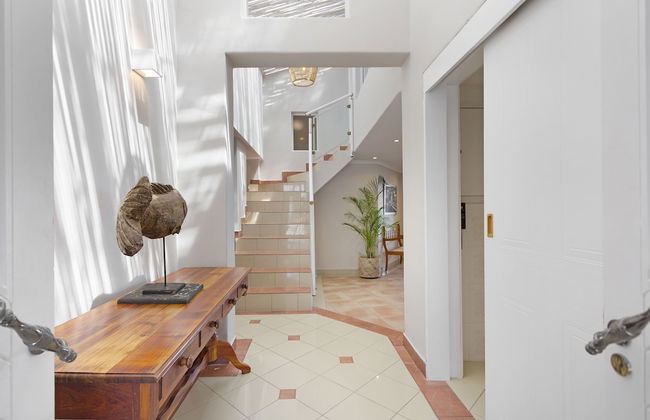 Villa Kyma by HostAgents - Photo 9