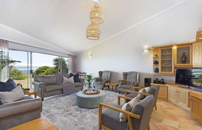 Villa Kyma by HostAgents - Photo 22