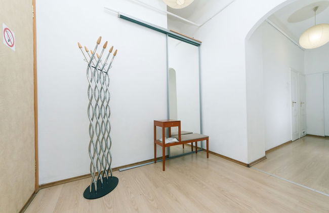 Rent Kiev Lva Tolshtoho Square - Photo 22