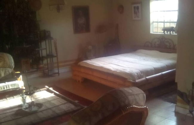 Lovely 3-bdrm Cottage W/private Patios/pkg Sanyang - Photo 3
