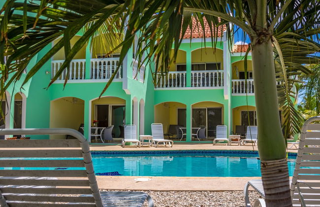 Coral Paradise Resort - Photo 36