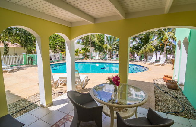 Coral Paradise Resort - Photo 31