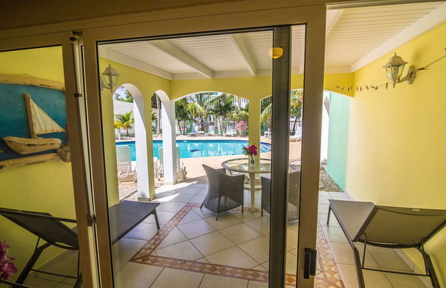 Coral Paradise Resort - Photo 30