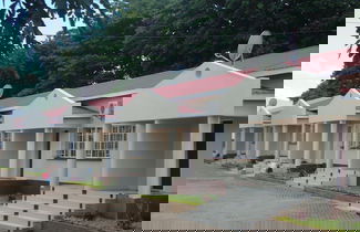 Photo 3 - Riverside Apartments