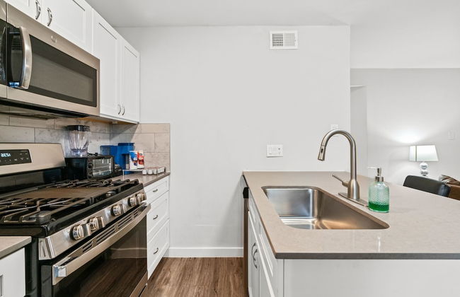 Stylish 2BR Near UT Highland Evonify - Foto 29