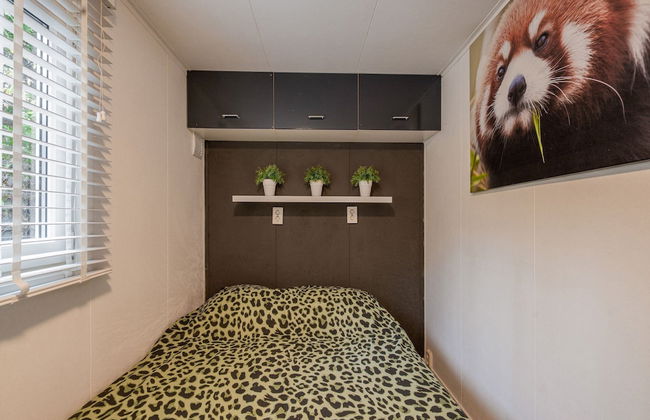 Beautiful Holiday Chalet in Emst With a Private Garden - Foto 3