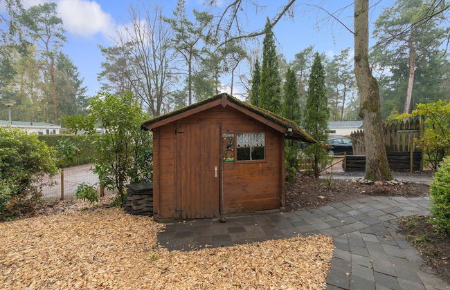 Beautiful Holiday Chalet in Emst With a Private Garden - Foto 28