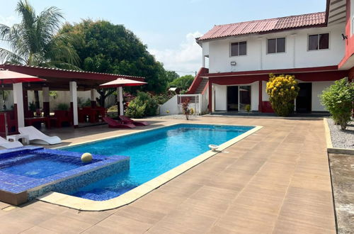 Foto 12 - Beautiful Villa With Swimming Pool in Assinie