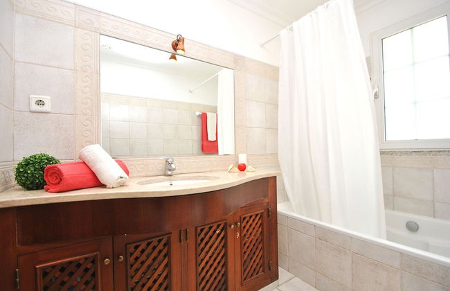 Villa Toscana - Photo 14