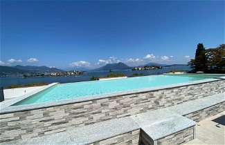 Photo 3 - Isole Apartment With Pool and Lake View in Baveno