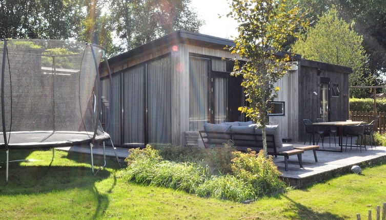 Foto 1 - Detached Chalet in Friesland With Fenced Garden