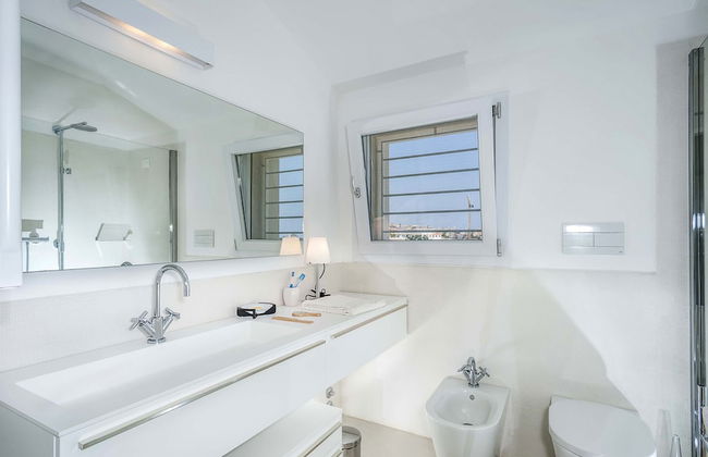 Villa Capo Passero is an Exclusive Villa With Swimming Pool - Photo 8