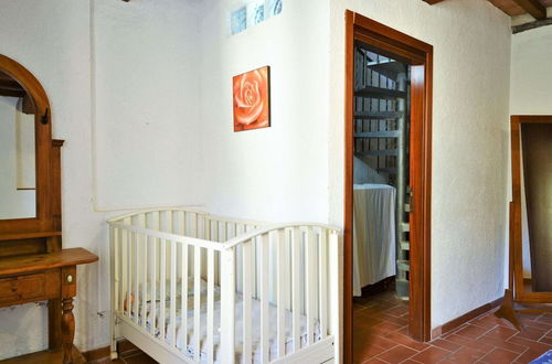 Photo 14 - Majestic Apartment in Massa Marittima With Shared Pool