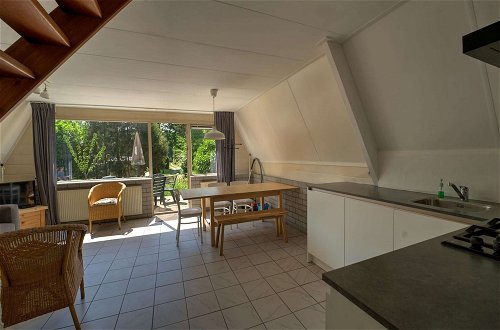 Photo 6 - Cosy Holiday Home in Eerbeek With Balcony/terrace