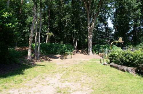 Photo 33 - Cosy Holiday Home in Eerbeek With Balcony/terrace