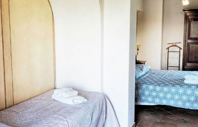 Holiday Home in Gambassi Terme With Terrace - Foto 2