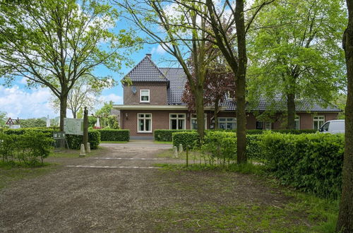 Foto 39 - Pleasant Holiday Home in Voorst With Garden