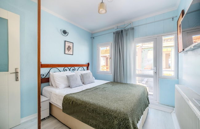 Villa With Terrace Right by the Sea in Urla - Foto 10