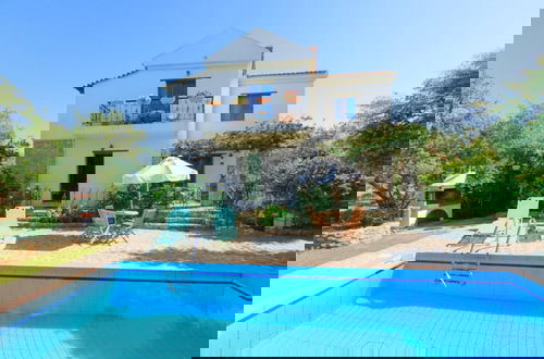 Foto 1 - Villa Nineta in Tavronitis
