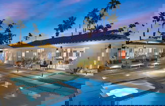 Photo 1 - Casa del Sol- Modern Paradise w Pool and Casita