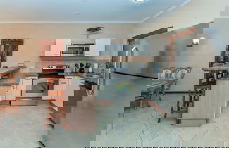 Foto 2 - Gated Community 2br3ba Gold Coast Pools GYM