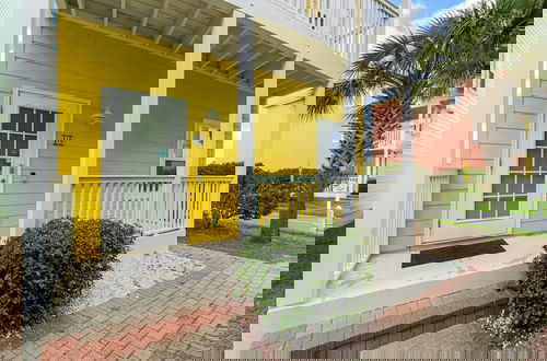 Foto 59 - Colorful Cottage Next to Pier Park w/ Gulf Views and Pool!