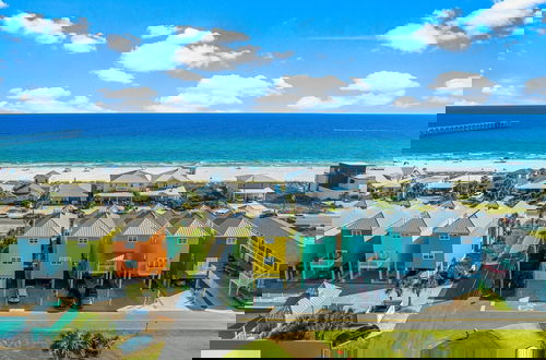 Foto 44 - Colorful Cottage Next to Pier Park w/ Gulf Views and Pool!