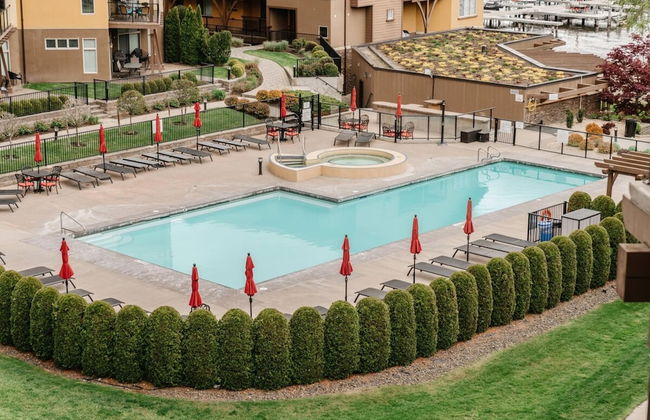 Lakefront Beachfront top Floor Condo w Pool - Foto 24