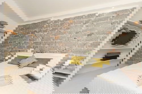 Photo 10 - Ausentu Guest House