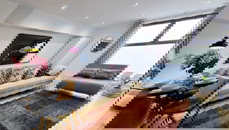 Photo 1 - Property For Up To Six People In Greater London