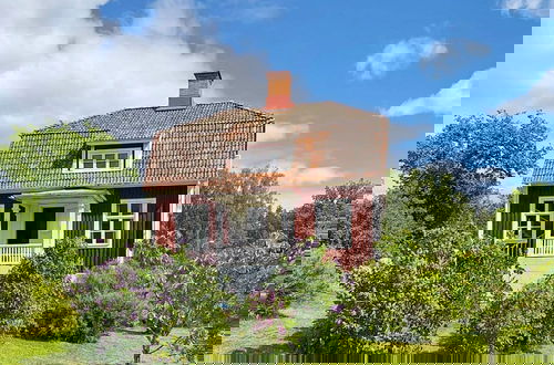 Foto 1 - 7 Person Holiday Home in Edsbruk-by Traum