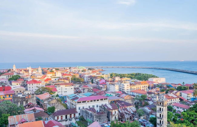 w Exceptional 1BR With Balcony in Casco View - Foto 40
