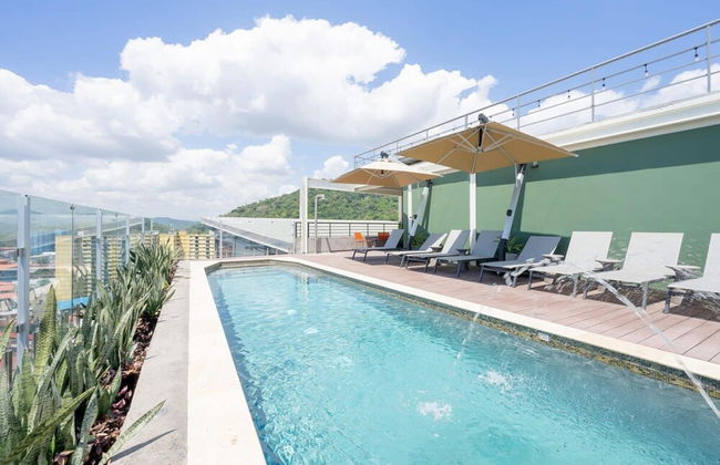w Exceptional 1BR With Balcony in Casco View - Foto 29