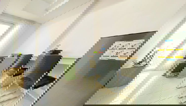 Foto 1 - Good And Warm 1Br At Boutique Kemayoran Apartment