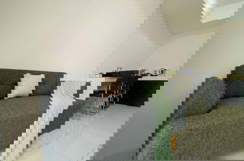 Foto 11 - Good And Warm 1Br At Boutique Kemayoran Apartment