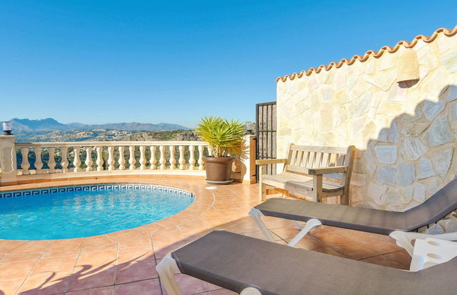 Modern Villa in Cumbre del Sol With Private Pool - Photo 16