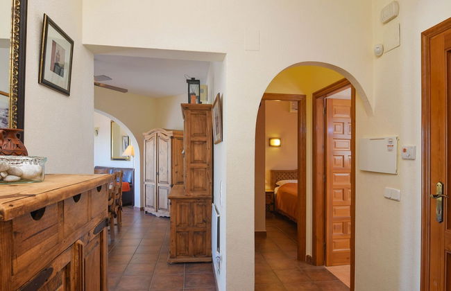 Modern Villa in Cumbre del Sol With Private Pool - Photo 2