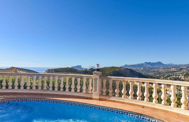 Modern Villa in Cumbre del Sol With Private Pool - Photo 17