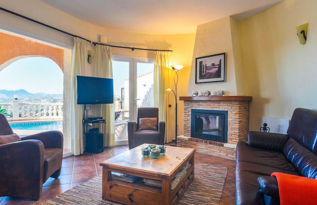 Modern Villa in Cumbre del Sol With Private Pool - Photo 5