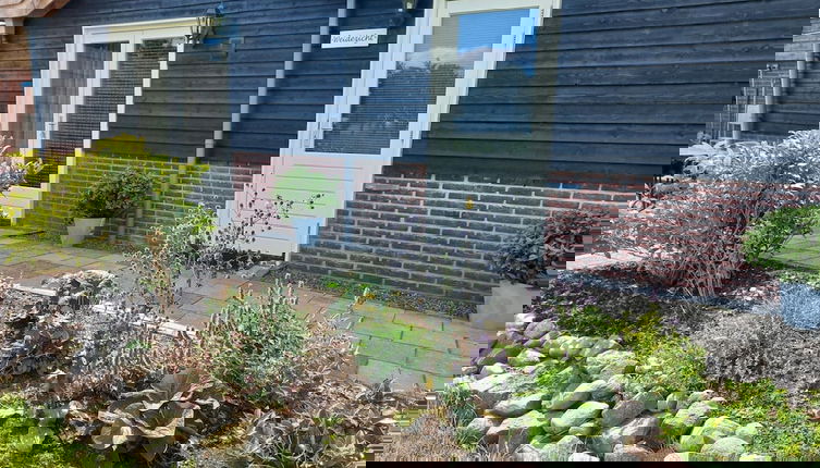 Foto 1 - Comfortable Holiday Home With Garden