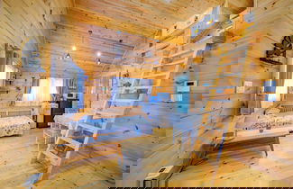 Foto 3 - UMIOTO log