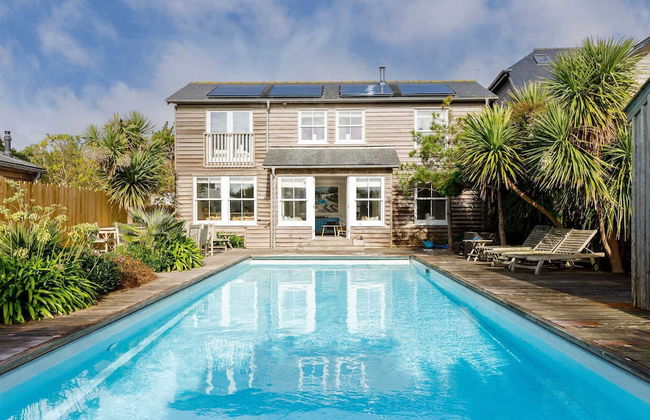 Beachfront House w Pool Steam - Foto 34