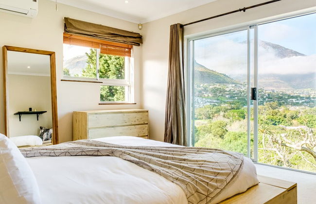 Charming Home With Mountain Views at Rivendell - Foto 16
